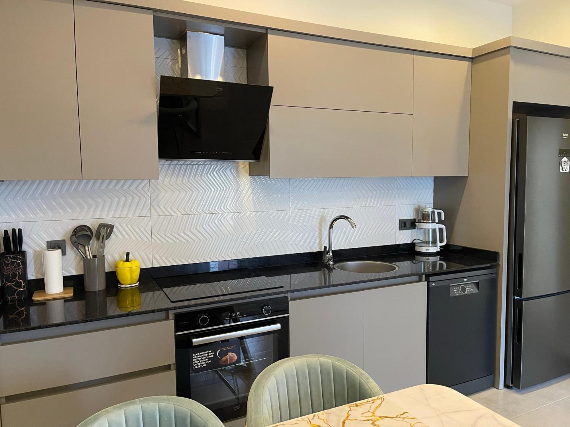 Sa Apartments! 300M To The Beach & Yekta Mall Alanya Exteriör bild