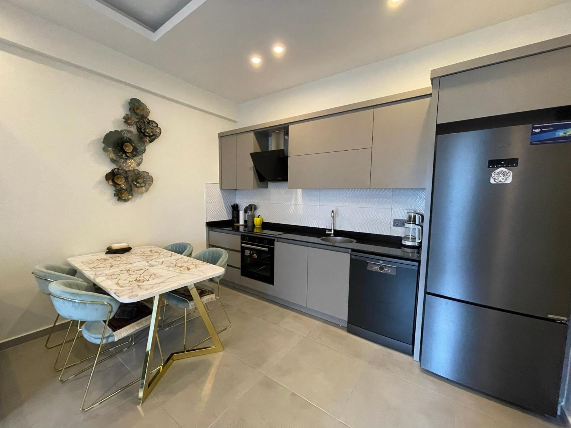 Sa Apartments! 300M To The Beach & Yekta Mall Alanya Exteriör bild